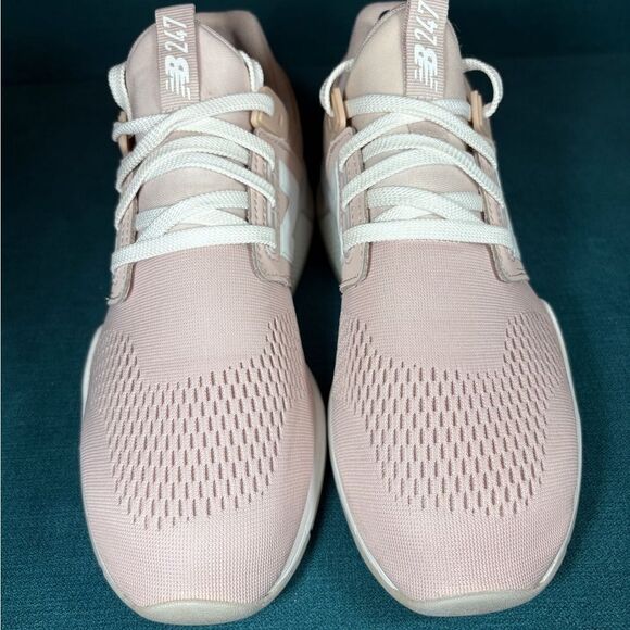 Size 9.5 - Women’s New Balance 247v2 pink shoes - Picture 5 of 9